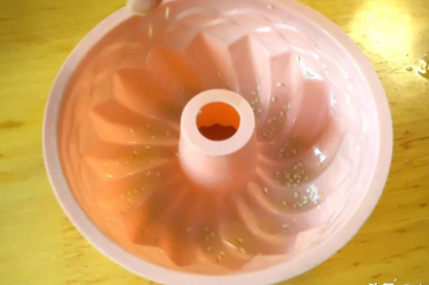 不需要任何技巧,烘焙小白也能做的蛋糕,蓬松綿軟